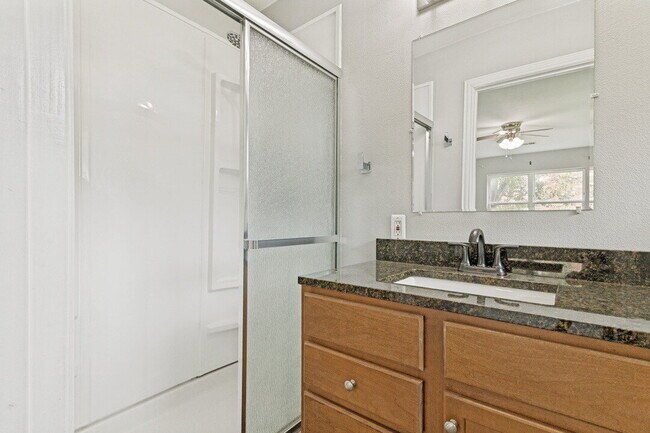 Building Photo - "Discover Spacious Comfort: 4-Bed, 2-Bath Home on Rockhill Road, Fort Worth!"