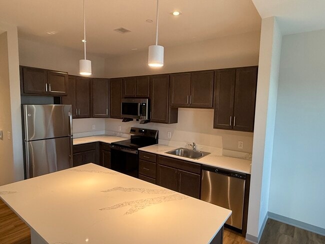 Building Photo - 1170 Tremont St