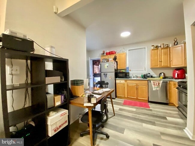 Building Photo - 2035 N Gratz St