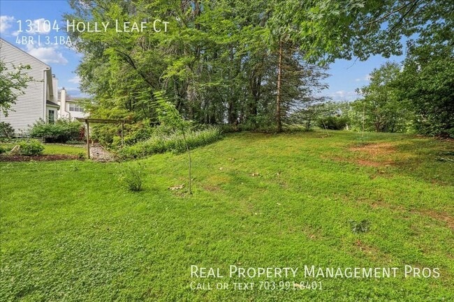 Building Photo - 13104 Holly Leaf Ct