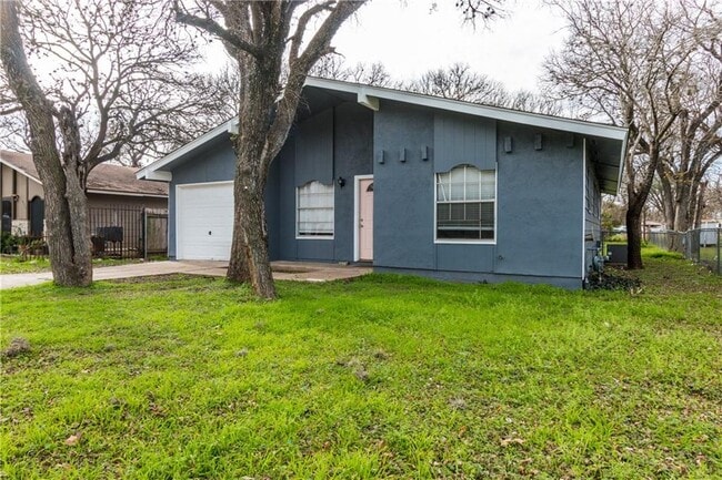 Building Photo - 6005 Hogan Ave