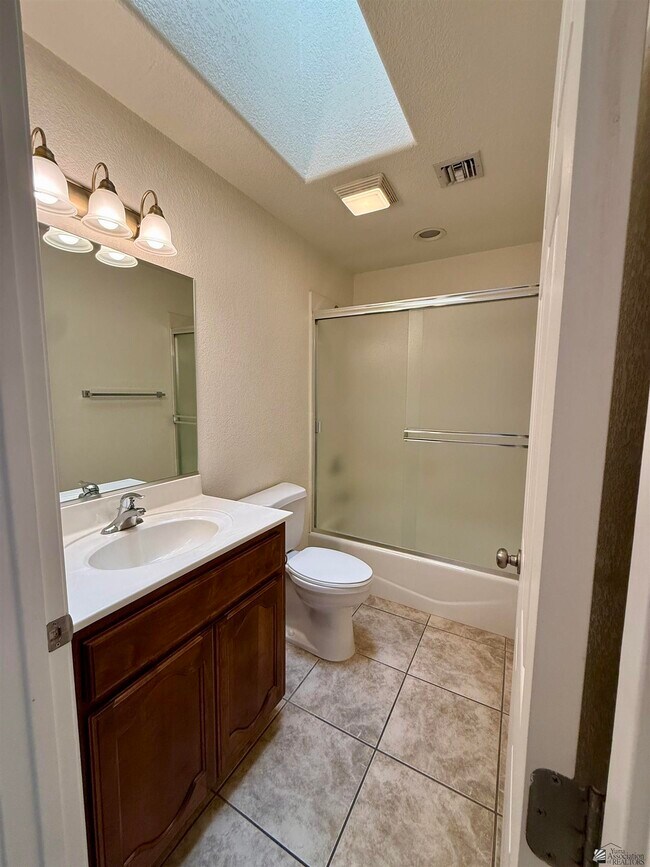 Building Photo - 11486 E Del Golfo