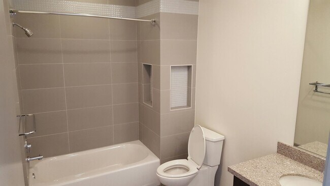 Interior Photo - Olea