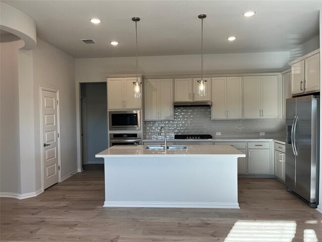 Building Photo - 244 Rubber Tree Wy