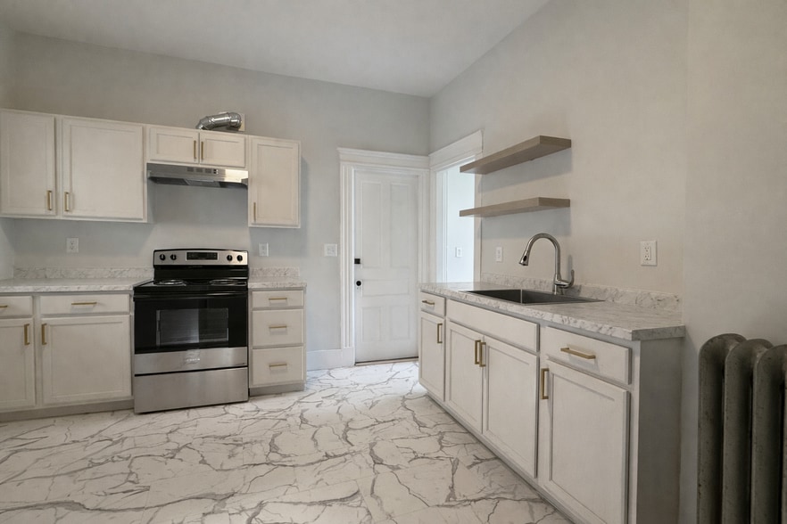 Kitchen - 249 Fairfield Ave