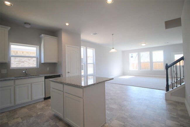 Building Photo - 3419 Hughes Mdw Wy