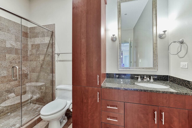 Building Photo - 5455 Landmark Pl