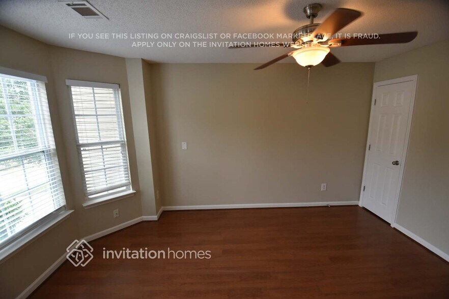 Building Photo - 4103 Sitka Dr