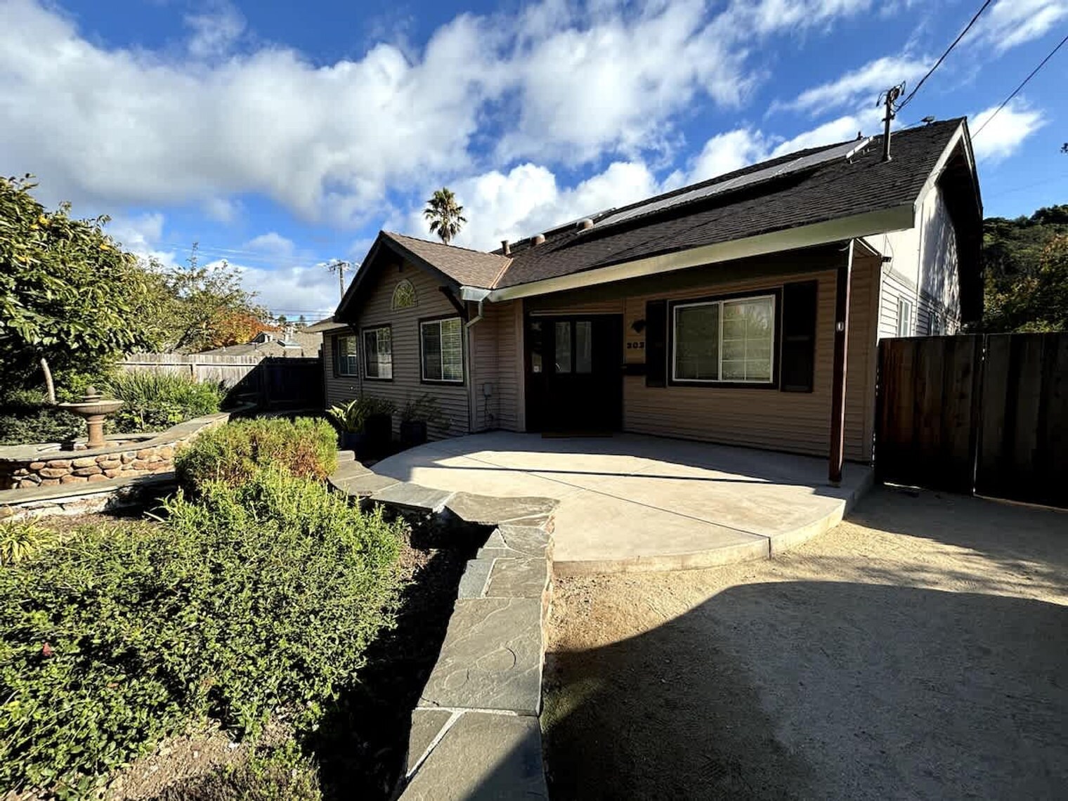 Building Photo - 292 Bell Ln