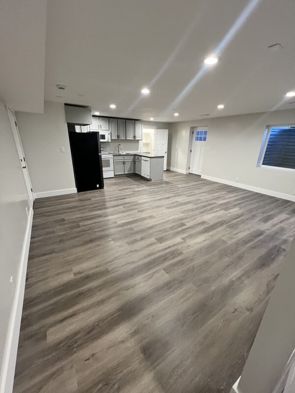Building Photo - 1142 W Lucky Cv