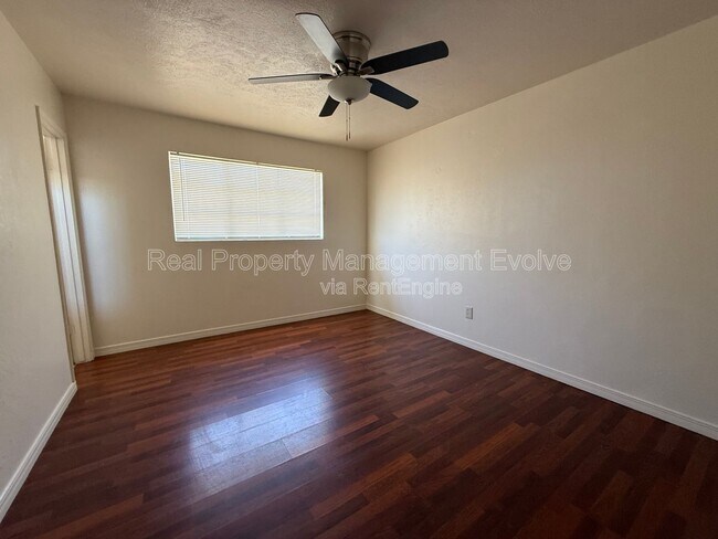 Building Photo - 4021 W Berridge Ln