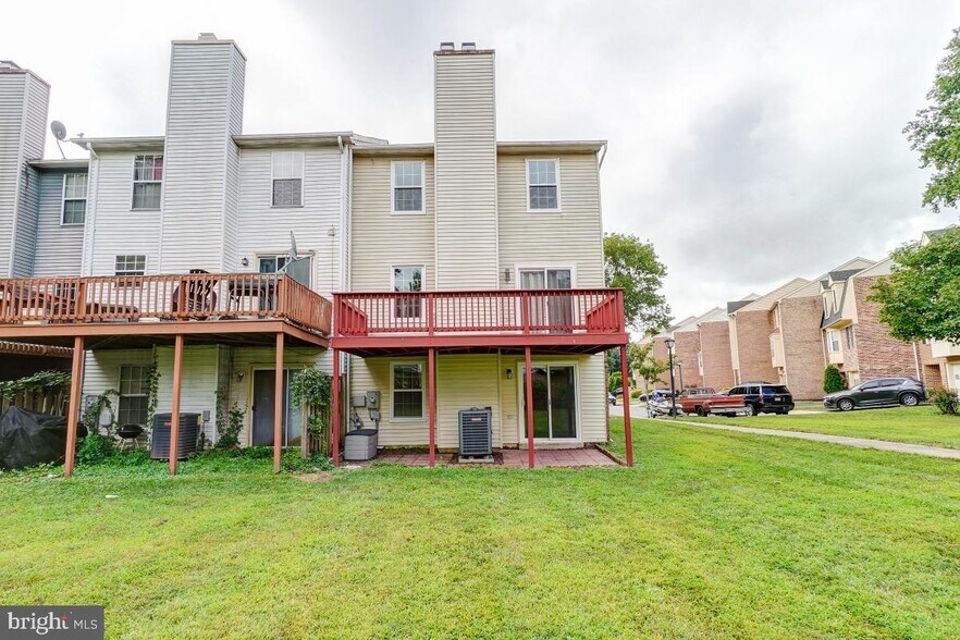 Building Photo - 14400 Colonel Fenwick Ct