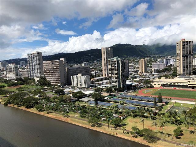 Building Photo - 2211 Ala Wai Blvd