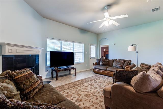 Building Photo - 9204 Lockhart Dr