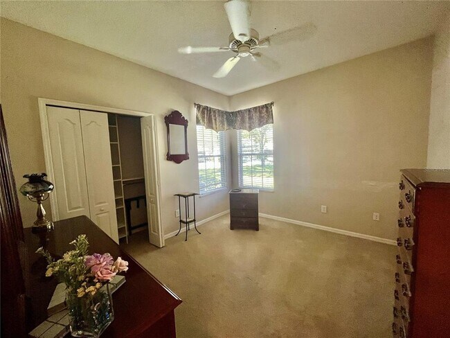 Building Photo - 6040 Sandhill Ridge Dr