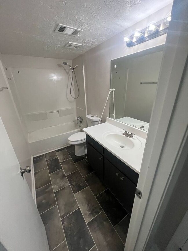 Building Photo - !!!WARNING: AVOID SCAMS CONFIRM RENTAL AT ...