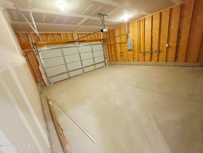 Building Photo - 8302 Fairmount Rd