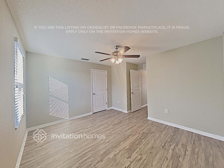 Building Photo - 5004 San Palermo Dr