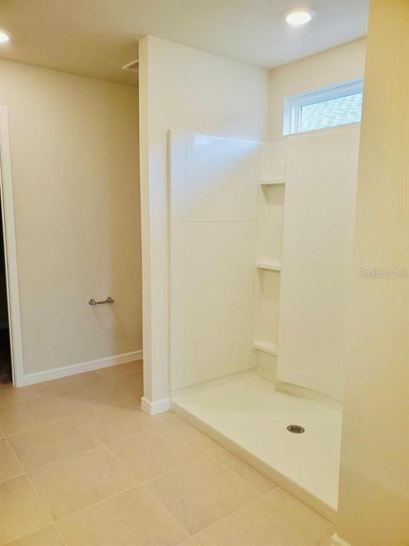 Building Photo - 30579 Gilbern Rd