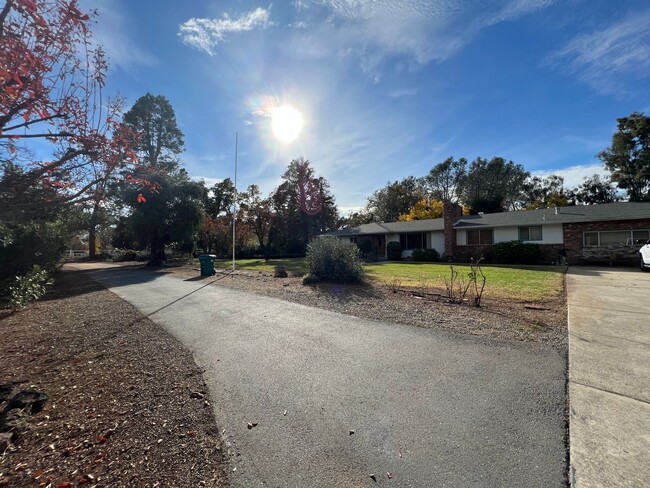 Building Photo - Wonderful Palo Cedro Neighborhood country ...