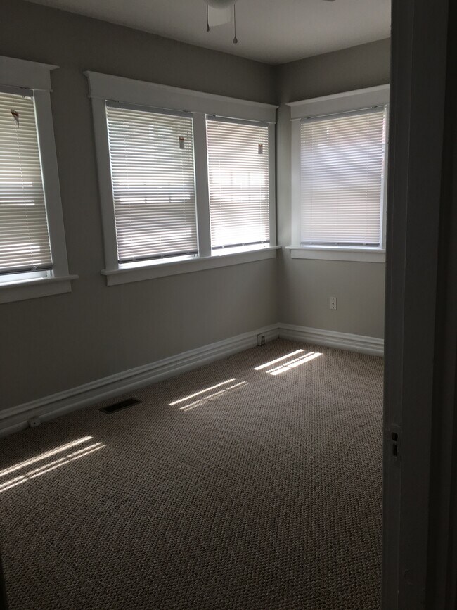 Building Photo - 7748 Wise Ave