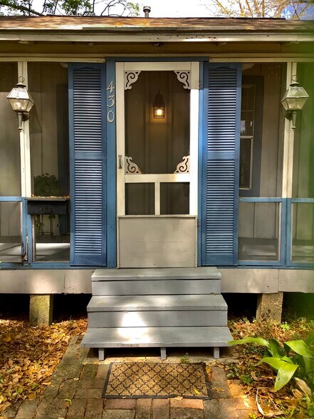 Building Photo - 430 Kathleen Dr