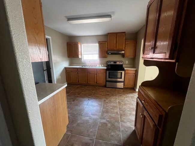 Building Photo - 2630 Comal Loop