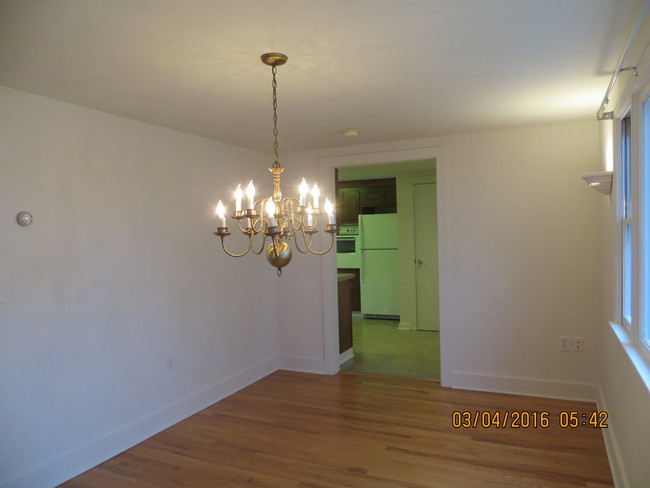 Dining Room - 1109 Starr Rd