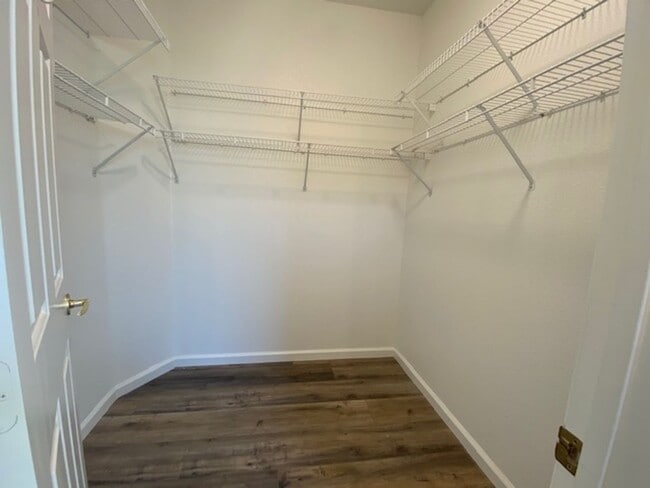 Building Photo - 55+ Sun City Lincoln - Bridgegate model