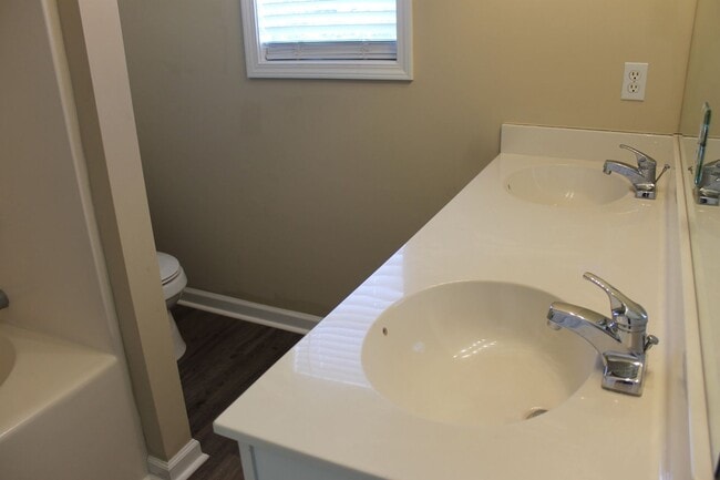 Building Photo - Townhome in Olde Town Village, Bluffton