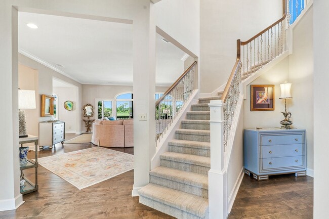 Building Photo - Spectacular Sea Pines Home - Marsh/Water Views!