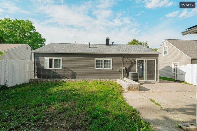 Building Photo - 1789 Ransburg Ave