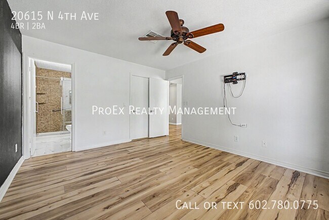 Building Photo - 20615 N 4th Ave