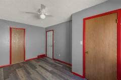 Building Photo - 400 Deerfield Ct