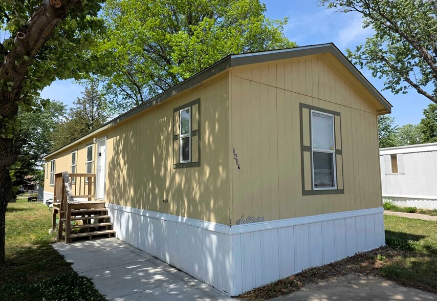 Building Photo - 1412 W Harbour Unit 152