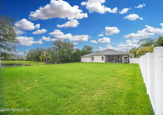 Building Photo - 577 Porta Rosa Circle