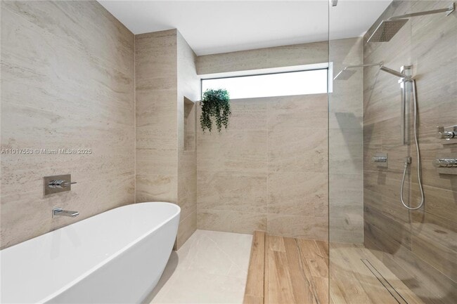 Building Photo - 1881 NE 196th Terrace