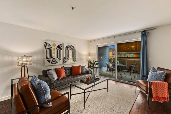 Building Photo - 2 Bedroom Condo in Overlook at Juanita Bay