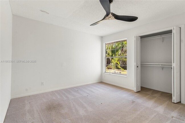 Building Photo - 1816 14th Ave SW