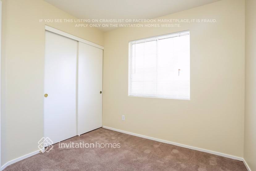 Building Photo - 7009 Glass Slipper Ct