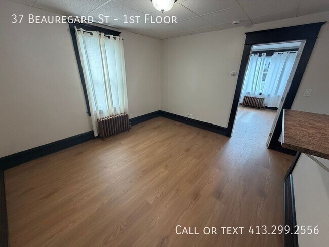 Building Photo - 37 Beauregard St