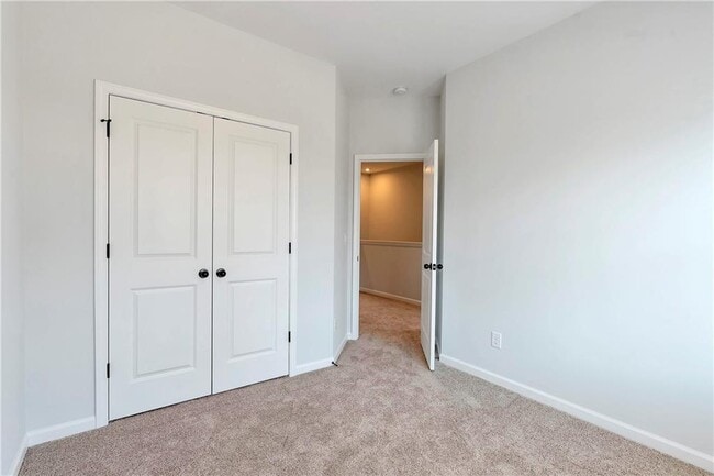 Building Photo - 2244 Whistler Wy NE