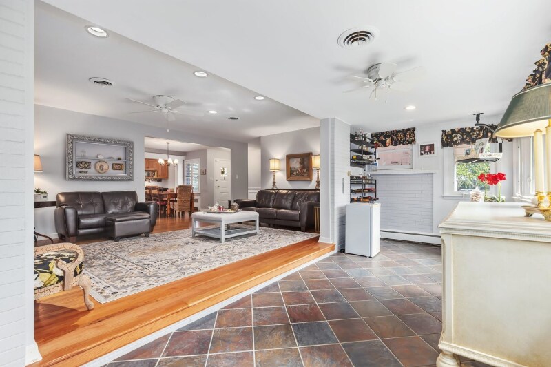 Building Photo - 12710 Schooner Dr