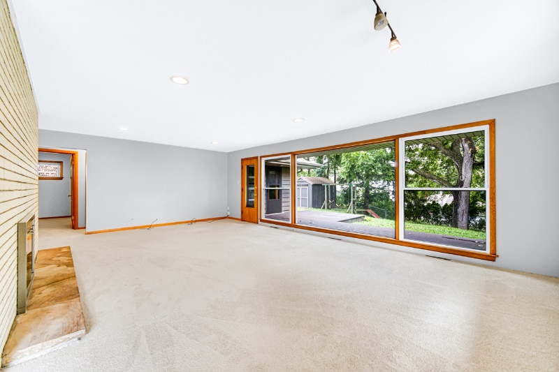 Building Photo - 2042 Spruce Rd