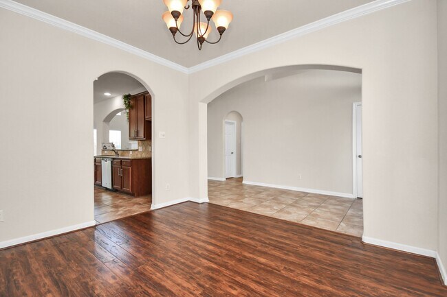 Building Photo - 8627 Sweet Pasture Dr