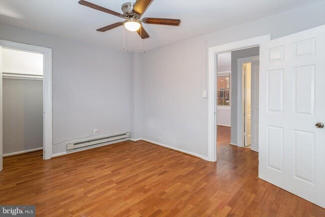 Building Photo - 2415 Ontario Rd NW