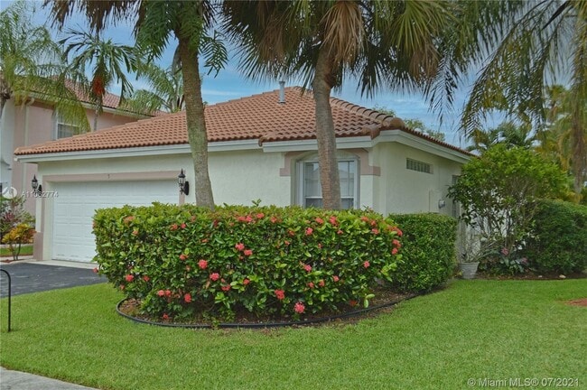 Building Photo - 5 Gables Blvd