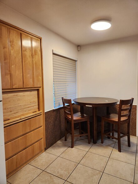 Building Photo - 1940 65th Ave