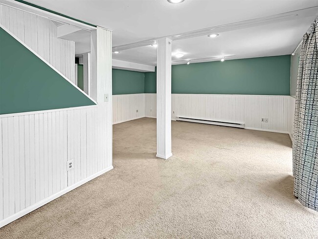 Building Photo - 5305 Chelsea Cove N