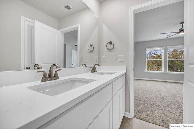 Building Photo - TOWNHOMES ACROSS FROM LAKE CAROLINA